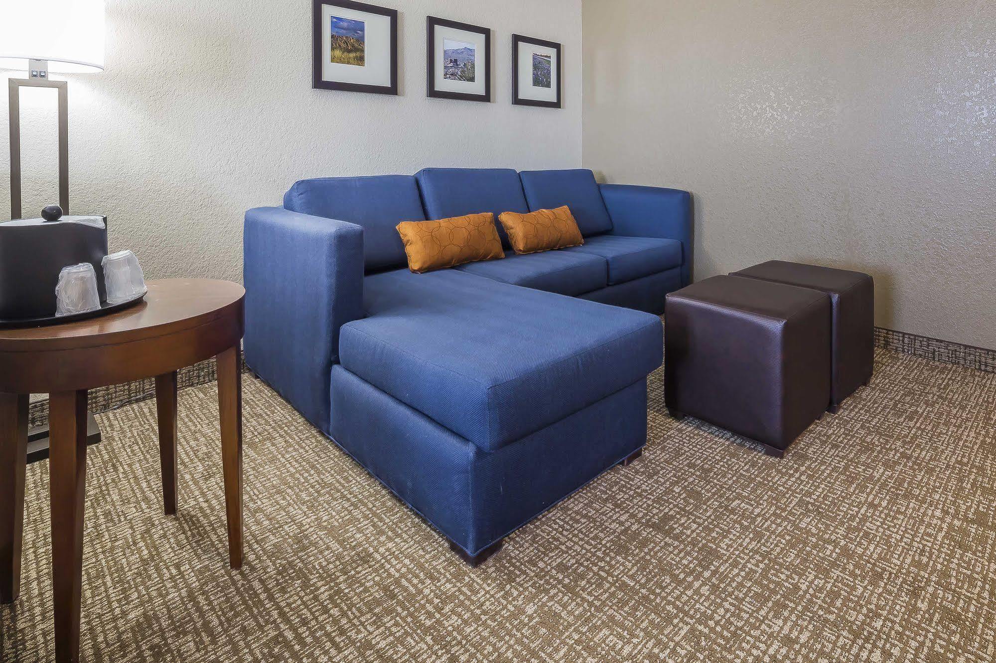 Comfort Suites El Paso Airport Ngoại thất bức ảnh
